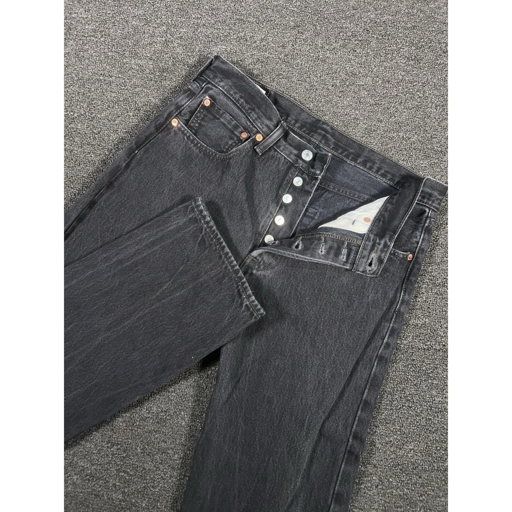 Levi's 501 Jeans Men's 32x32 (Fits 32x30) Black Denim Button Fly Cotton Straight